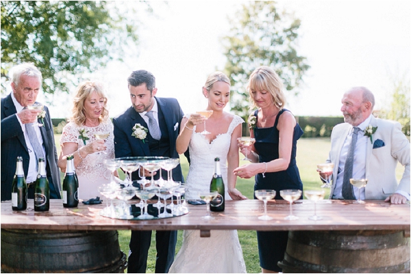 rustic champagne bar | Image by Ian Holmes Photography