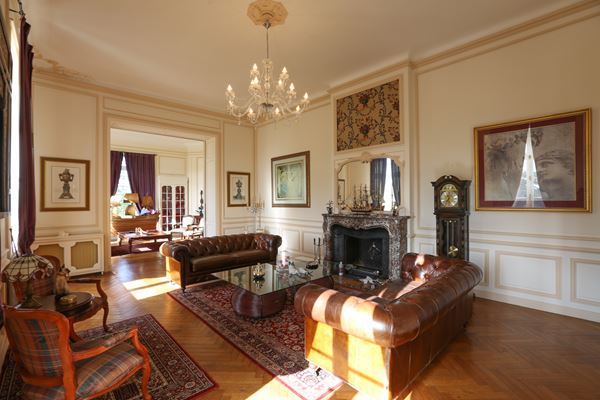 Chateau interior design