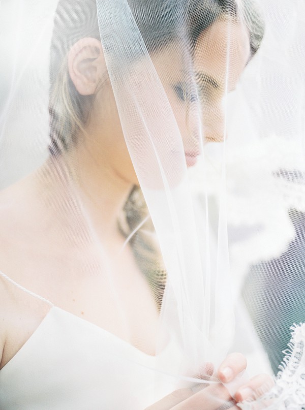 sheer wedding veil