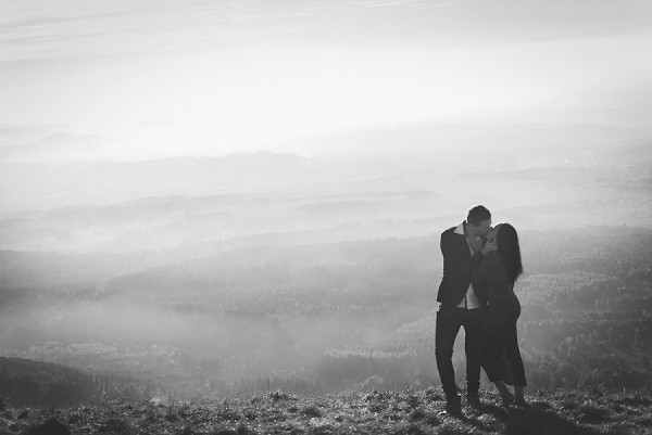 Black and White Engagement Pictures