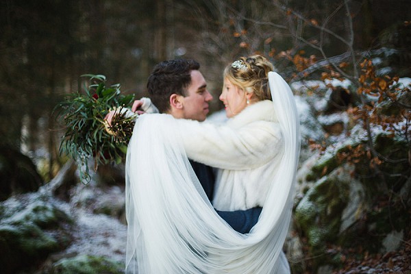 Romantic winter wedding