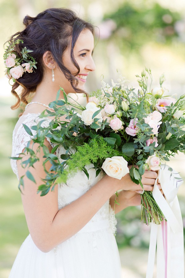 pretty bridal bouquet
