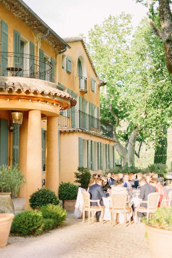 DOMAINE DE LA BAUME Small French Wedding Venues