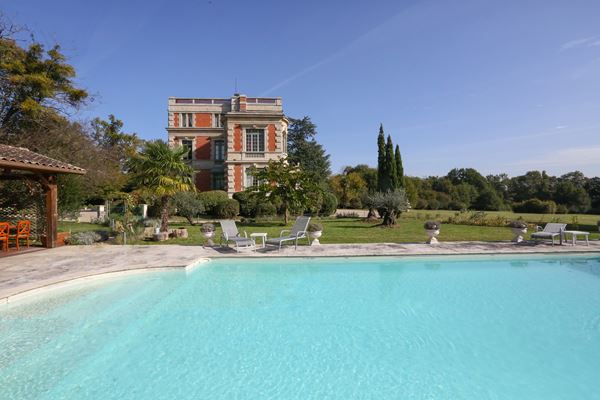 French Chateau Le Lout