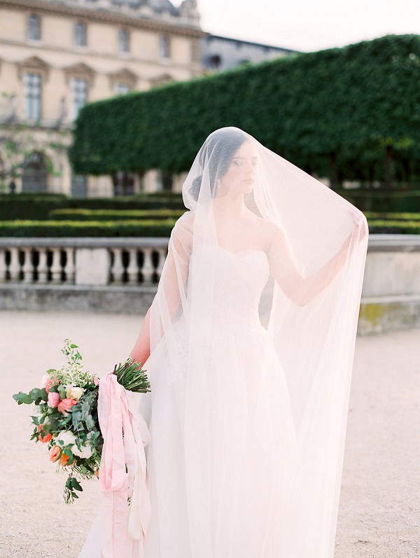 sheer wedding veil inspiration