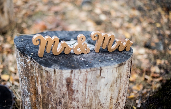 mr and mrs sign