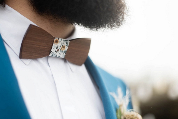 Beach inspired bow tie