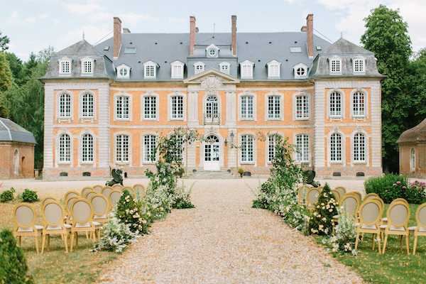 Chateau de Carsix on French Wedding Style