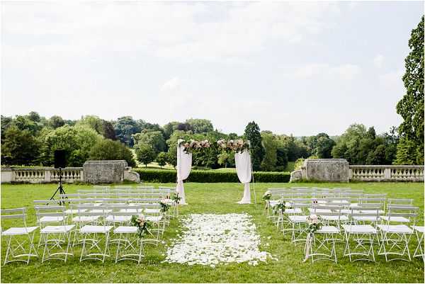 Chateau Bouffemont real wedding ceremony