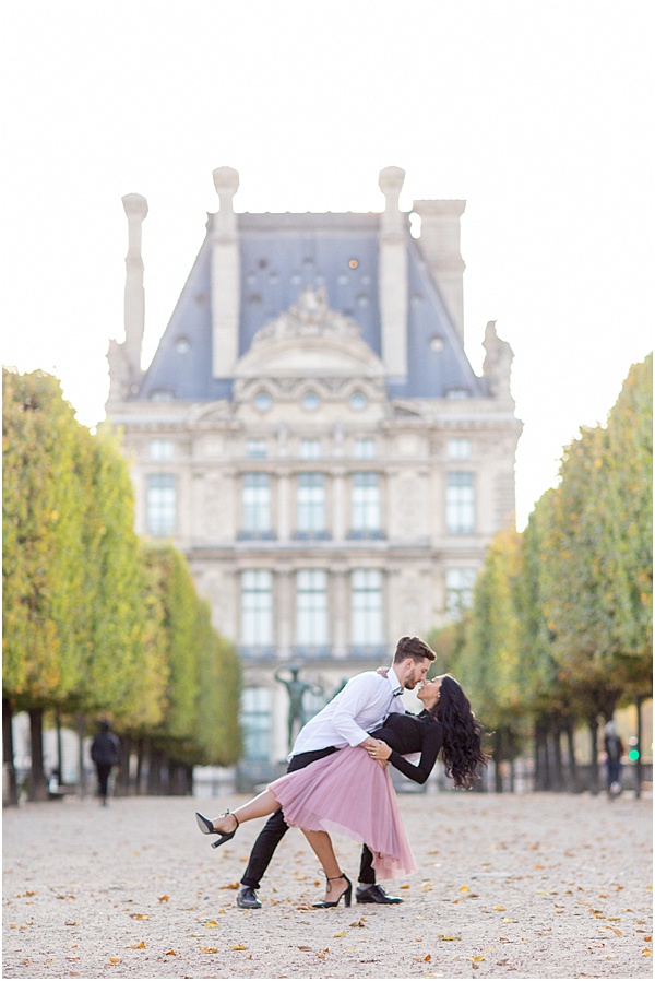 Honeymoon Shoot in Paris First dance