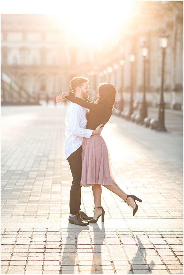 Honeymoon Shoot in Paris Sunrise in the Louvre