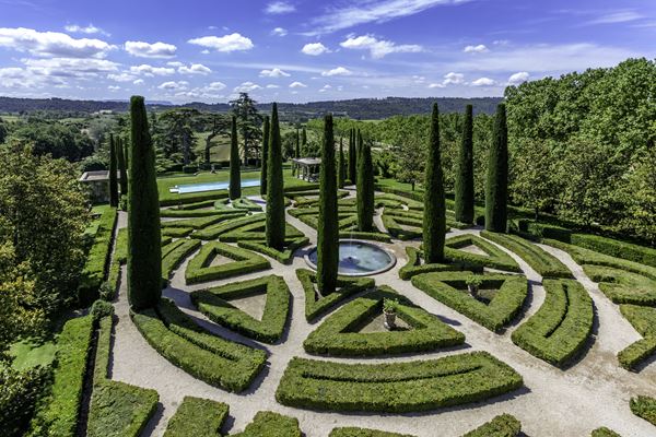 Château de Sannes Stunning Wedding Gardens