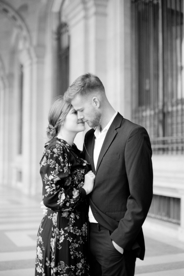Louvre Engagement Black and White