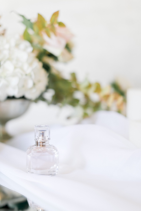 bridal perfume detail