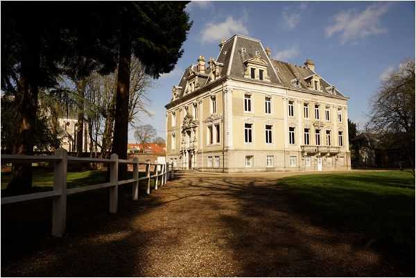 Chateau d’Hallines wedding venue in Northern France