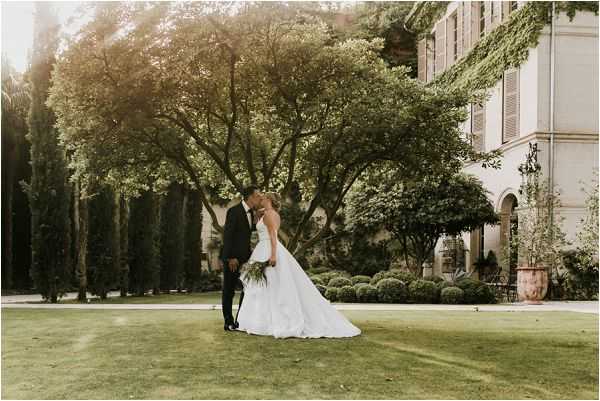 Watters Wtoo bride Avignon wedding * Images by Weddings Provence