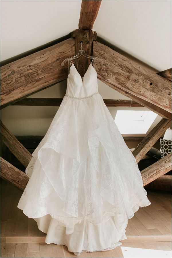 Watters Wtoo wedding dress * Images by Weddings Provence