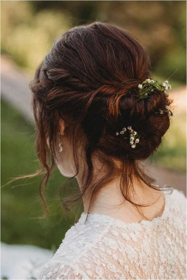 romantic and soft bridal up do * Image by Pattie Fellowes