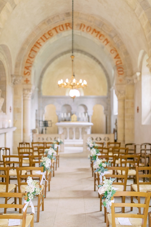 wedding at Château de Varennes chapel