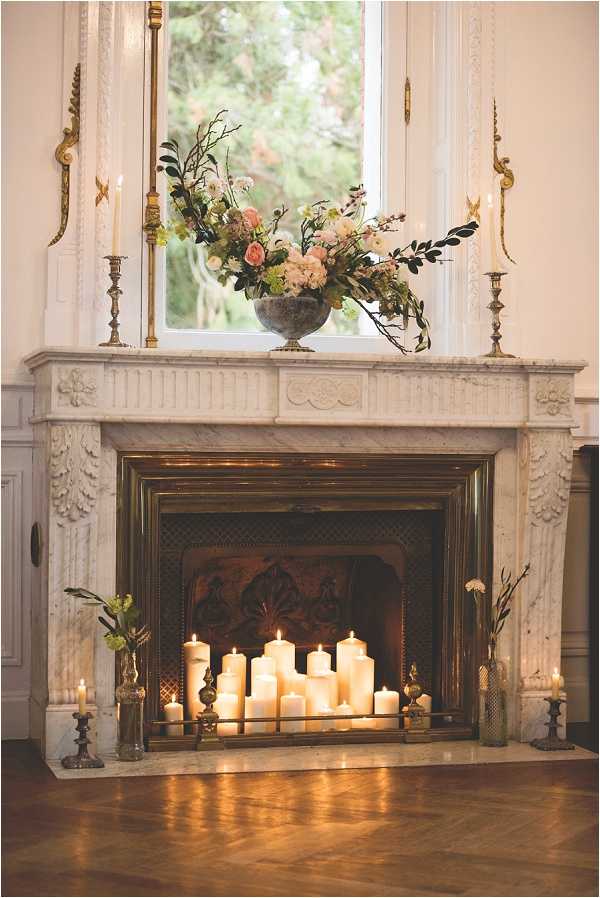 Fireplace styled for a wedding Photography by awardweddings 0001