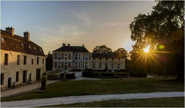 Chateau de Vallery Wedding venue | Image by Charlie Davies Photography