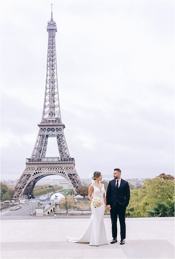 Couple at the eiffel tower