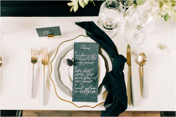 black and white wedding table