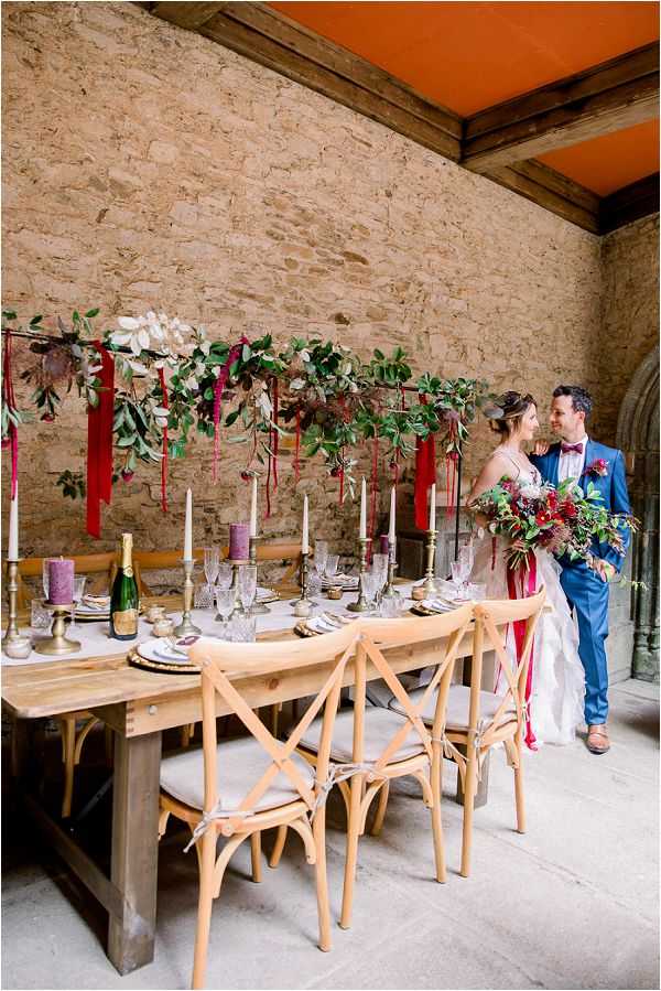 festive wedding table styling Image by Daria Lorman Photography