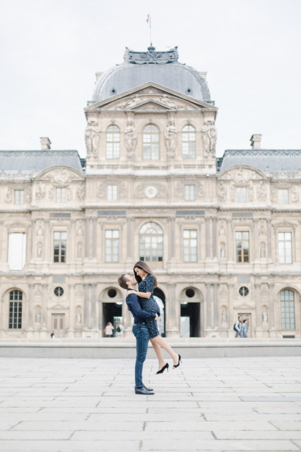 Marine & Guillaume Louvre Palace Engagement Picture 8