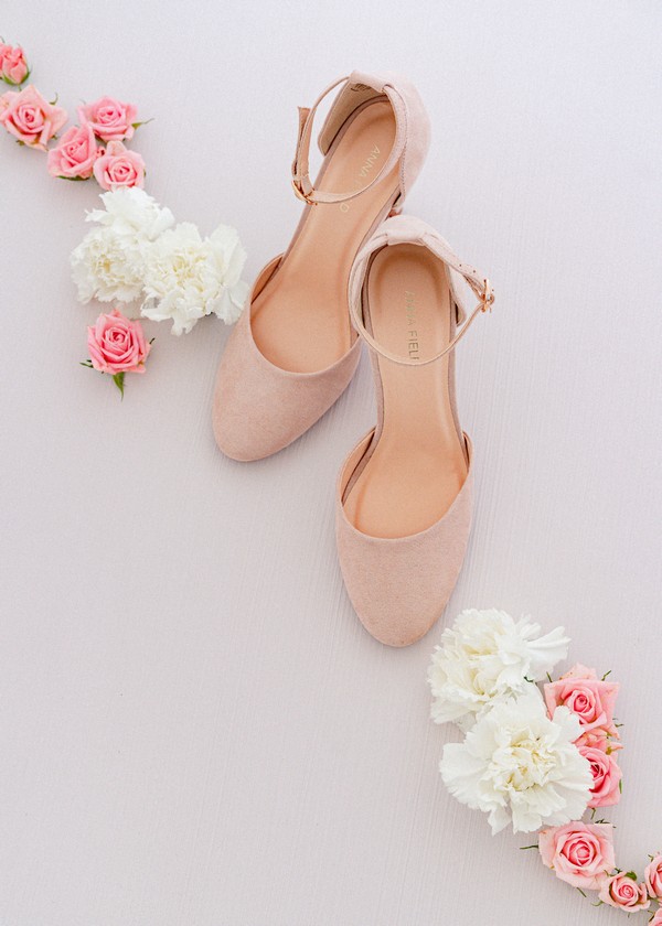 Flat Lay Photography pastel shoes 
