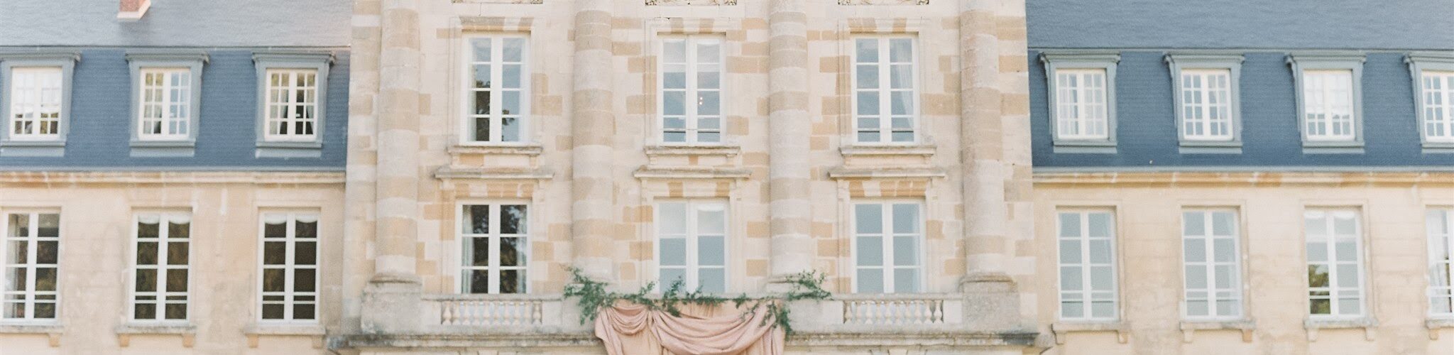 Chateau de courtomer french wedding venue