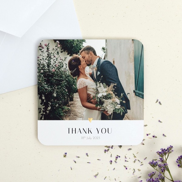 Rounded corner photo wedding thank you card with bride and groom image