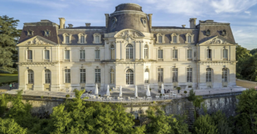 Chateau d'Artigny French wedding venue
