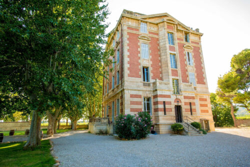 Chateau la beaumetane wedding Provence France 