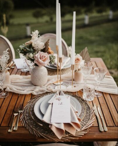 table boho decor wedding 