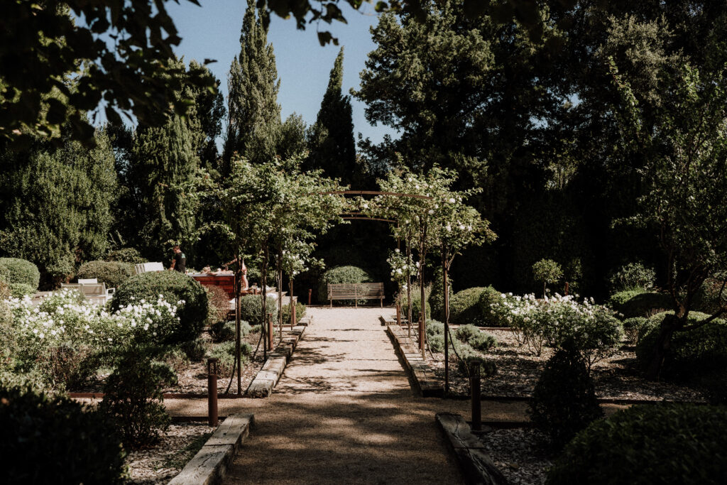 Chateau la tour vaucros wedding