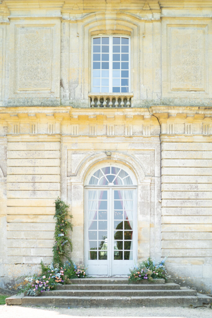 french wedding venue - chateau de champlatreux