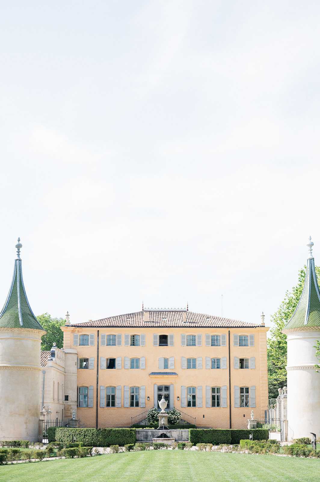 Chateau de Fonscolombe
