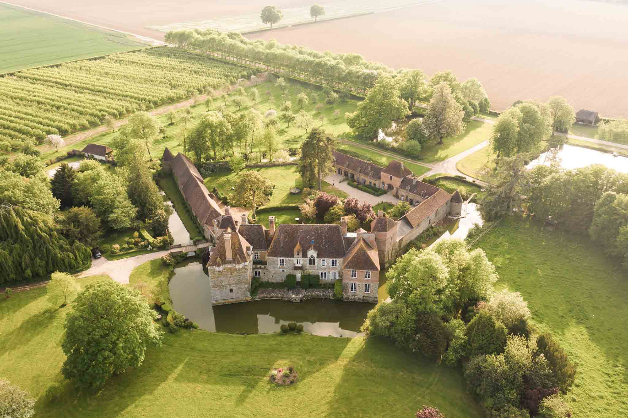 where to get married in normandy chateau de blanc buisson