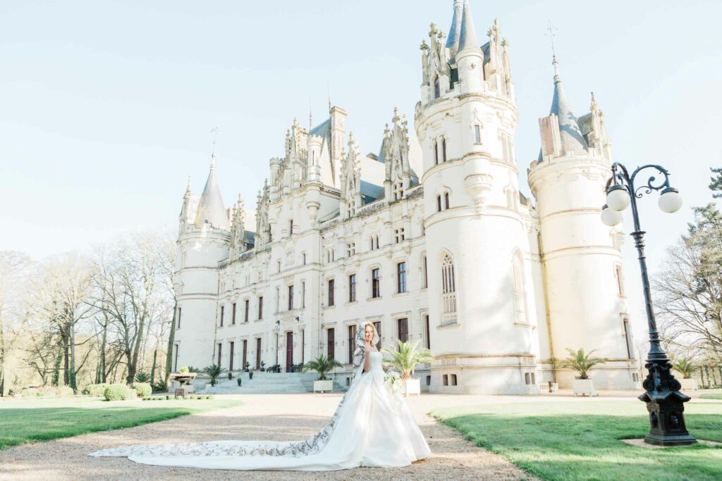 chateau de la loire - wedding venue - Chateau Challain