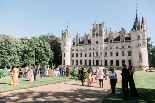 chateau challain wedding lost in love photography 20