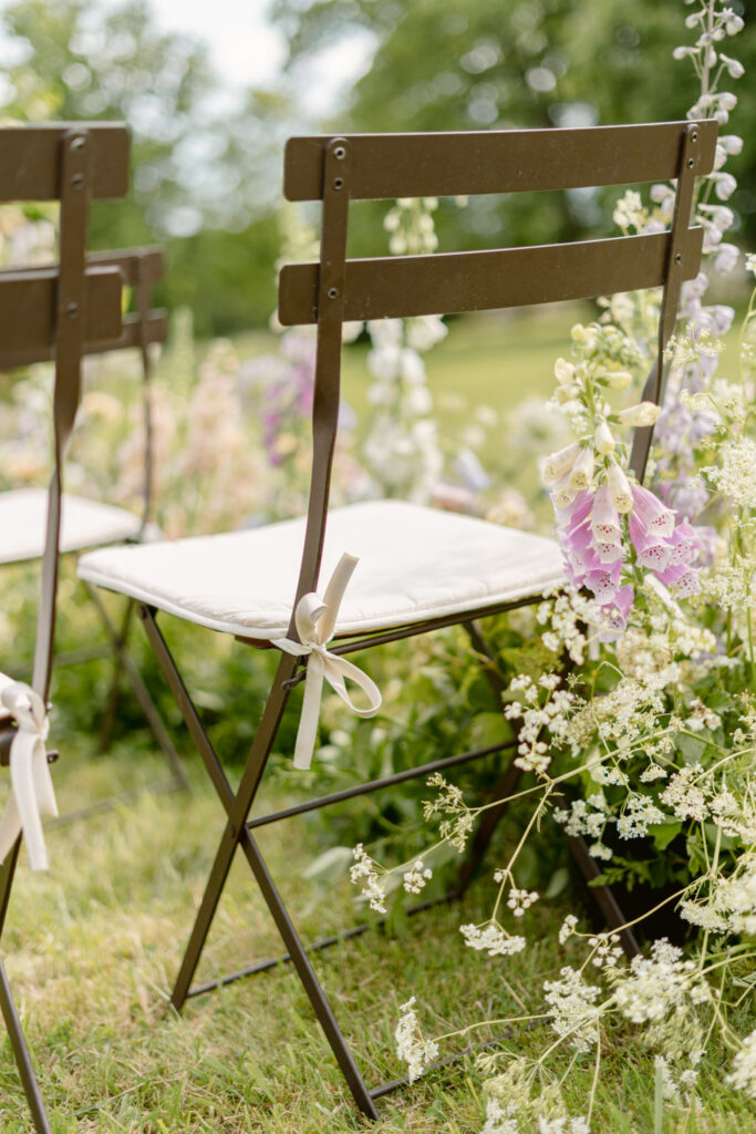 pastel color wedding flowers
