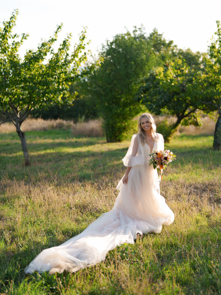 nature wedding photo