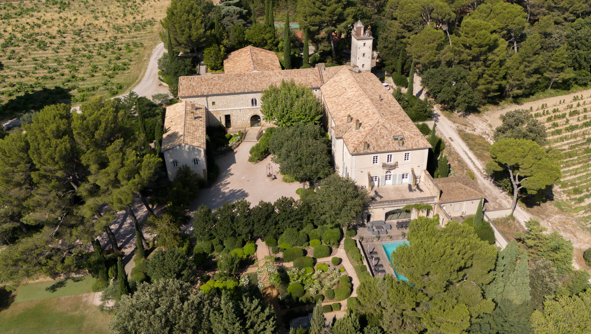 Château La Tour Vaucros for Weddings in Provence