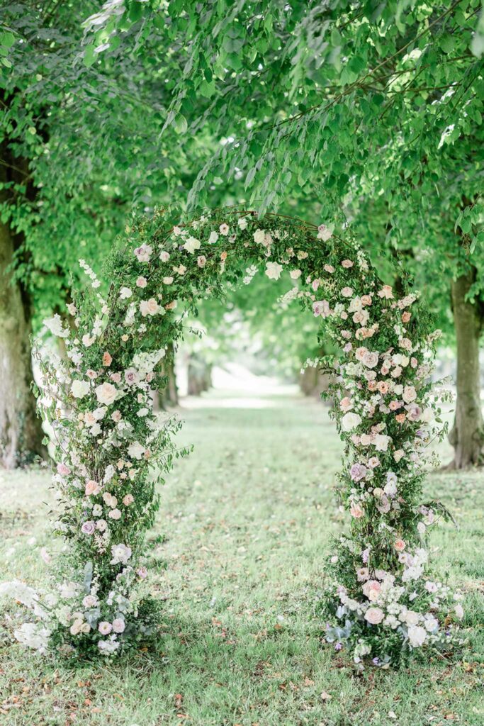 chateau de courtomer pascal Vo photographer french wedding style 28