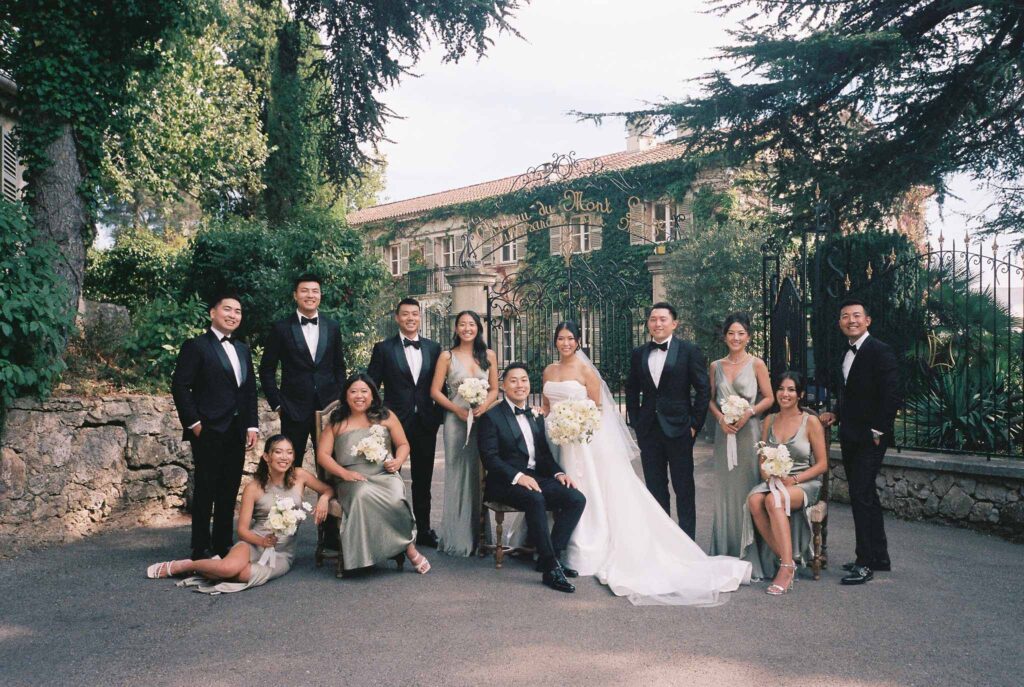 Domaine Mont Leuze CC Weddings film shot bride groom entourage outside