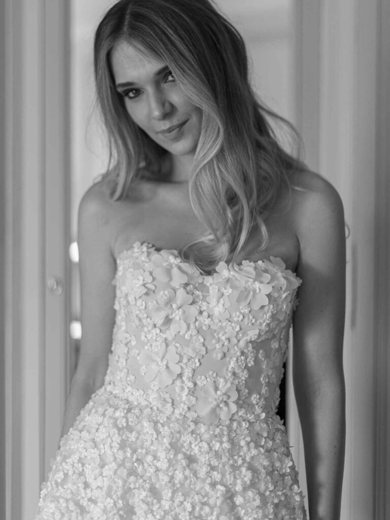 Villa Ehprussi Tatyana bride close up shot wavy hair strapless lace floral dress black white photo