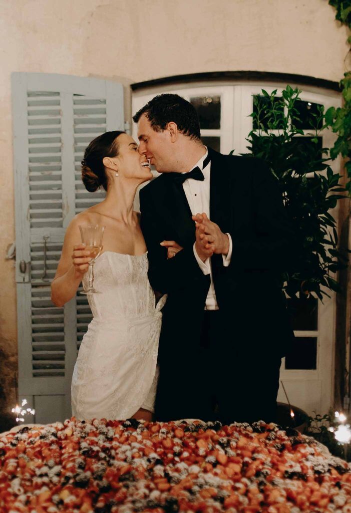 Chateau de Robernier Elise Morgan bride groom kiss looking each other reception night