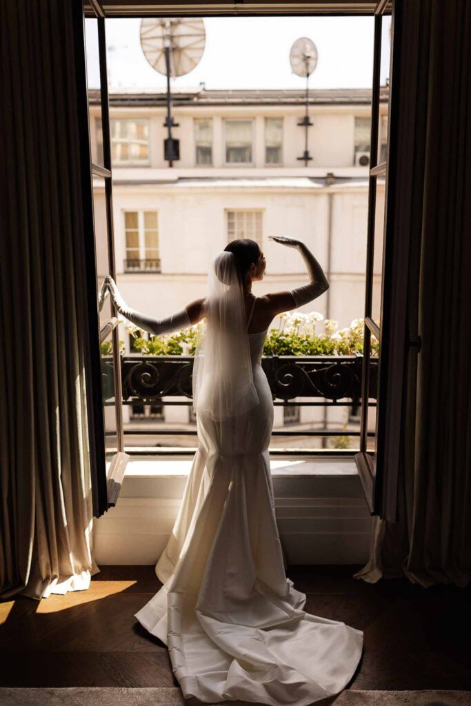 Boat in Paris Joan Jellet bride get ready hotel window sunset
