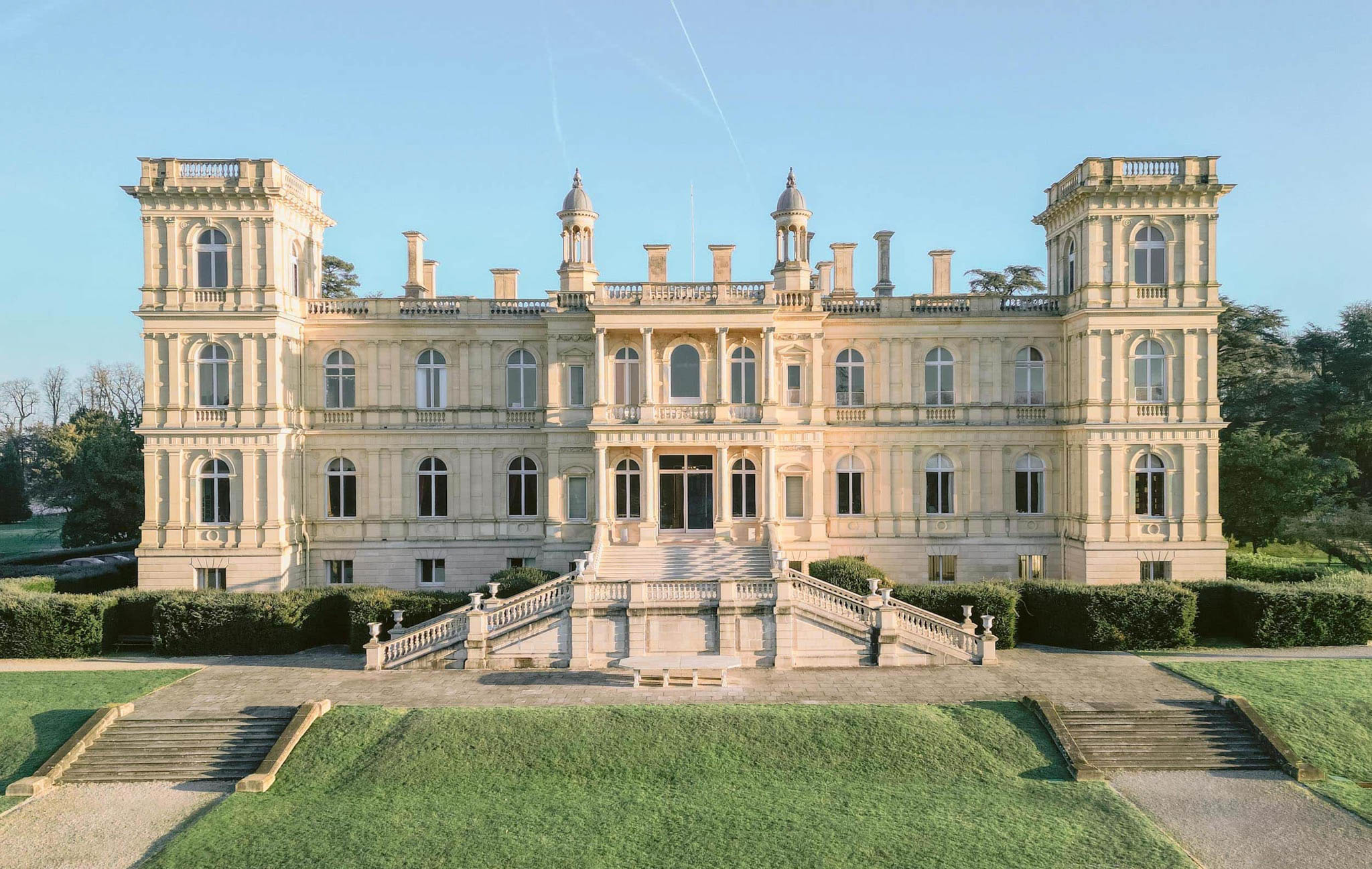 wedding venue near paris chateau de ferrieres